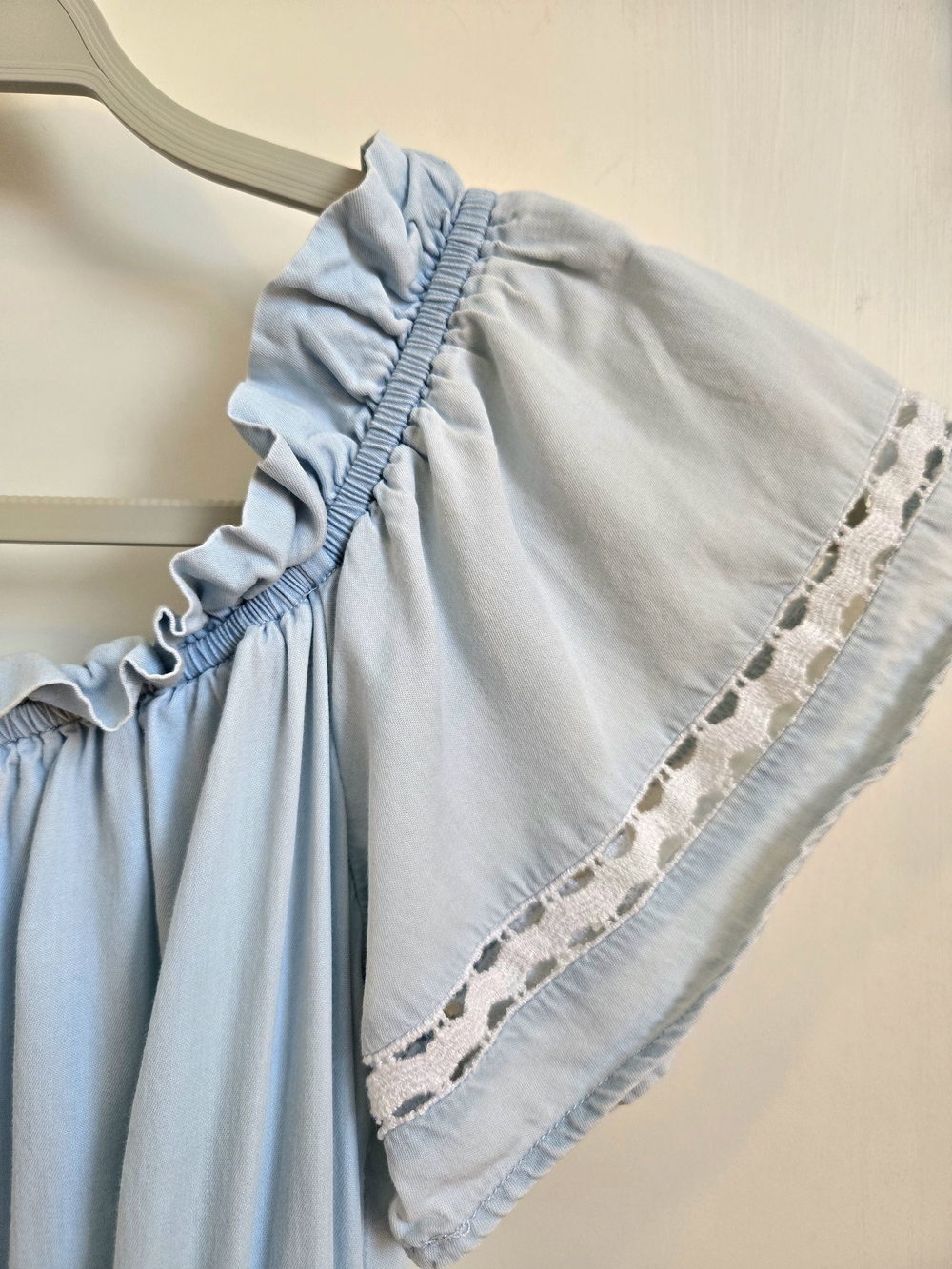 BCBGeneration Light Blue Maxi Peasant Dress with Lace Trim - Picture 3 of 4